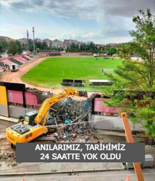 Dr. Turhan Kılıçcıoğlu Stadyumu Yıkıldı...